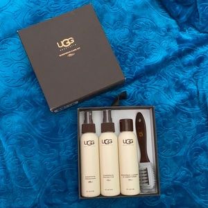 Ugg sheepskin care kit